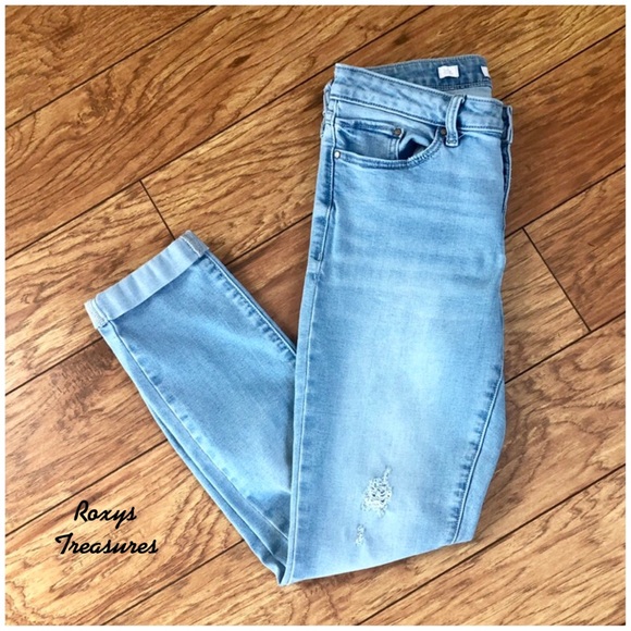 LC Lauren Conrad Denim - Lauren Conrad Cuffed Skinny Ankle Jeans